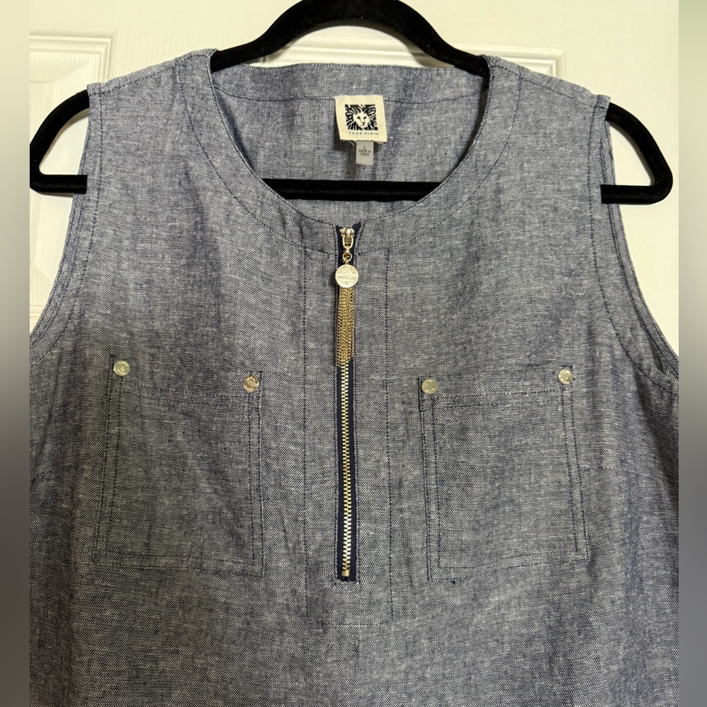 $20 Anne Klein linen top. Size Large